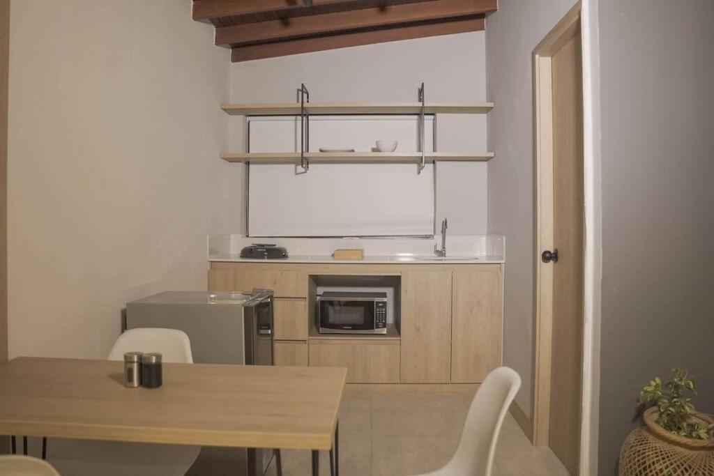 Moderno Apartamento Con Jacuzzi Y Aire Acondicionado Apartamento Medellín