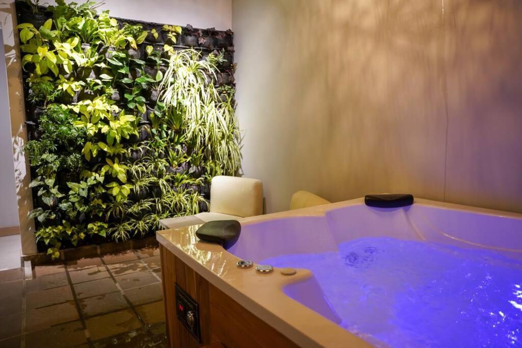 Apartamento Moderno Apartamento Con Jacuzzi Y Aire Acondicionado Medellín