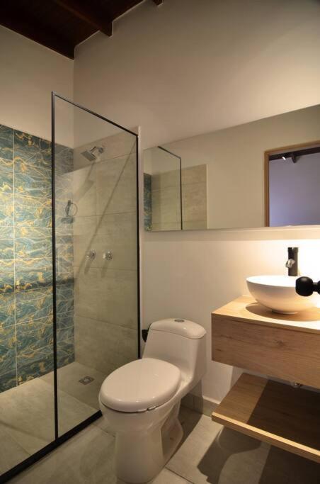 Apartamento Moderno Apartamento Con Jacuzzi Y Aire Acondicionado *