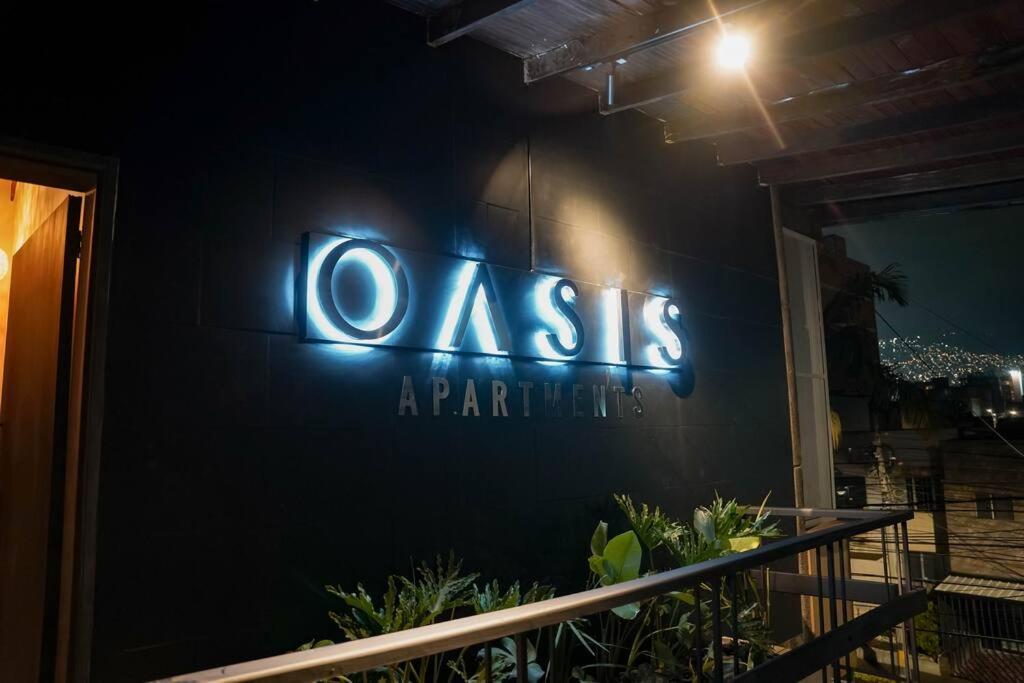Moderno Apartamento Con Jacuzzi Y Aire Acondicionado * Medellín